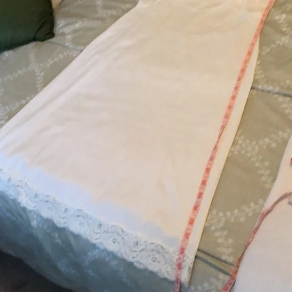 Vintage Vanity Fair Creamy White Slip       Size 34 - Picture 11 of 13